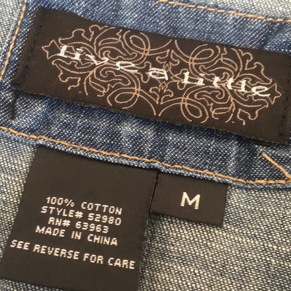 LIVE A LITTLE/BLUE DENIM- RUFFLE CHESTwSNAP FRONT PEARL BUTTONS - Picture 6 of 8